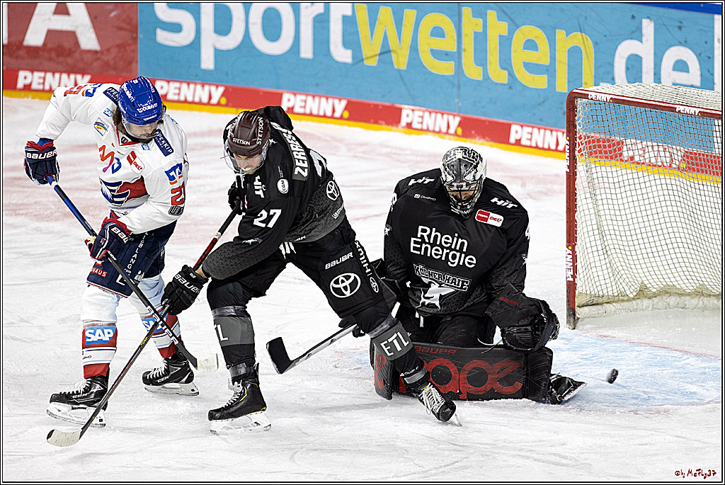 PENNY DEL;  Koelner Haie - Adler Mannheim; Koeln, 08.04.2021